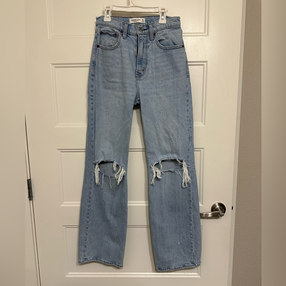 Abercrombie High Rise 90s Relaxed Jean